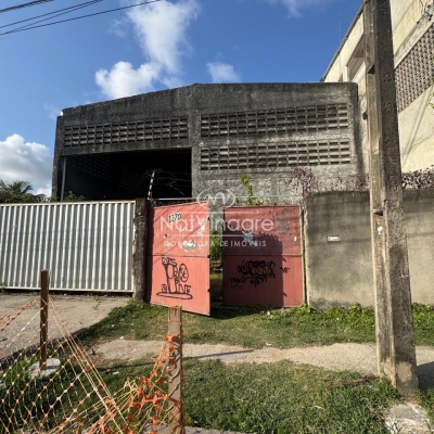 GALPÃO EM CANDEIAS